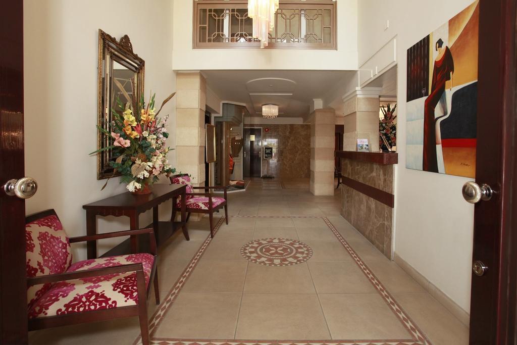 Jasmine Hotel Apartments Лімасол Екстер'єр фото