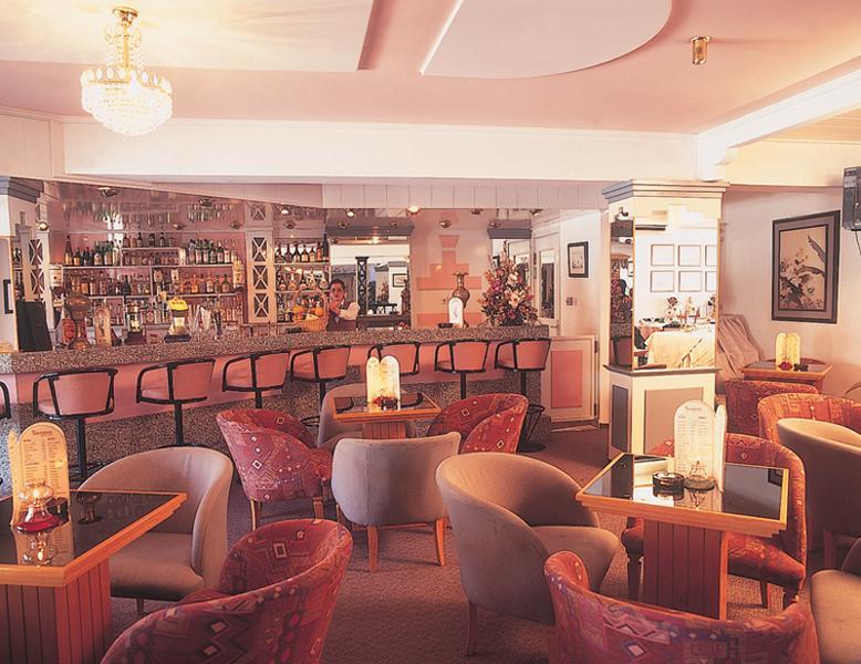 Jasmine Hotel Apartments Лімасол Екстер'єр фото